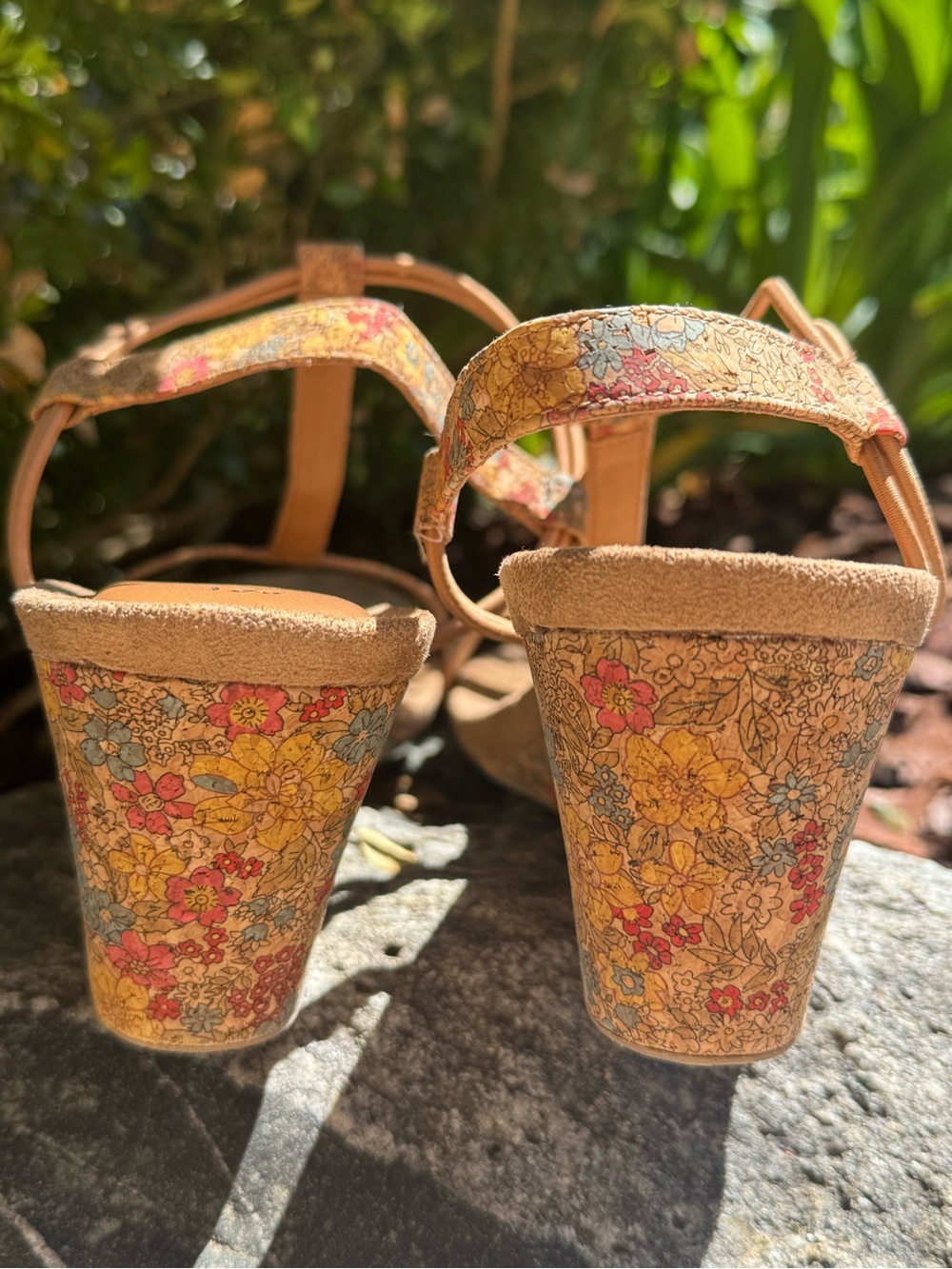 Style & Co. Floral Multicolor Tan Wedge Sandals Sz 12 nwot - Picture 4 of 6